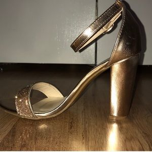 Chrystal-Strap metallic black heels -Rose gold